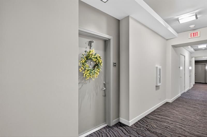 950 Brickell Bay Dr, Unit 5205, Miami, FL 33131 Photo