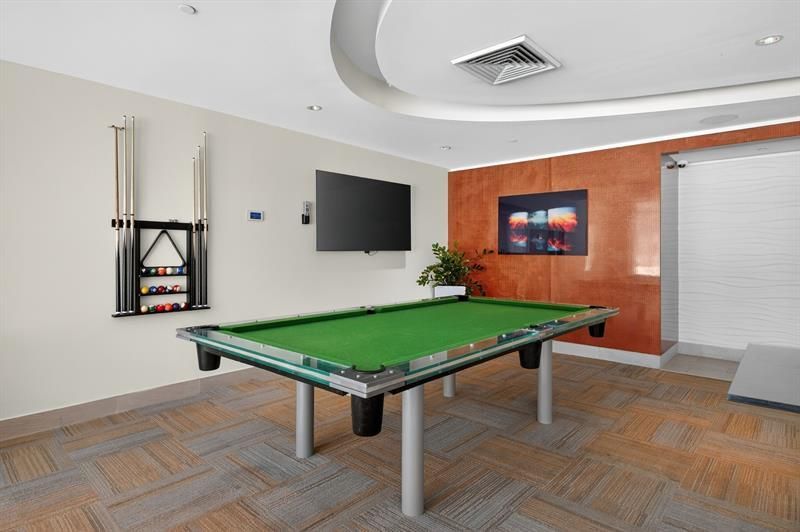 950 Brickell Bay Dr, Unit 5205, Miami, FL 33131 Photo