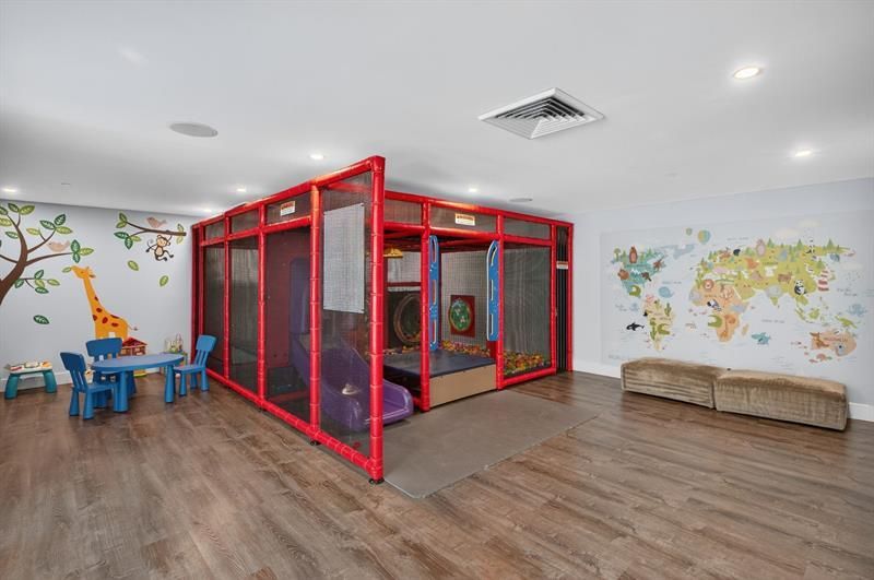 950 Brickell Bay Dr, Unit 5205, Miami, FL 33131 Photo