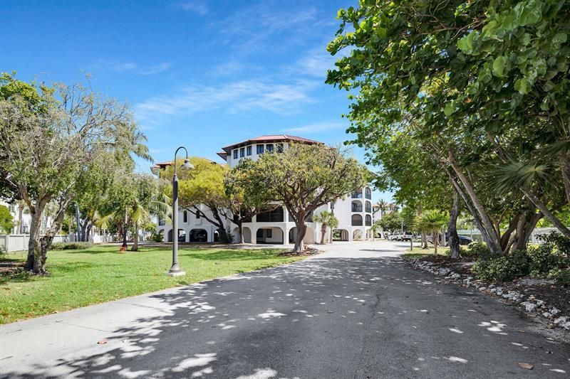 1998 W Overseas Highway, Unit A-4, Marathon, FL 33050 Photo