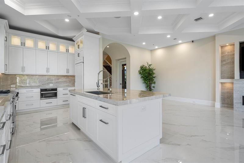 549 NE 19th Ave, Unit C, Deerfield Beach, FL 33441 Photo