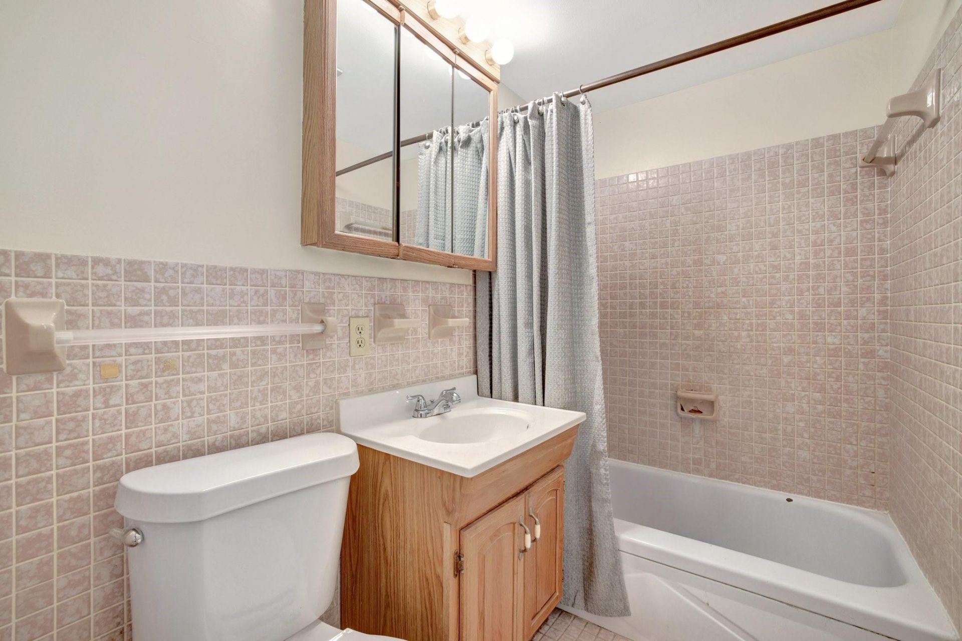 917 NE 16th Avenue, Unit 7, Fort Lauderdale, FL 33304 Photo