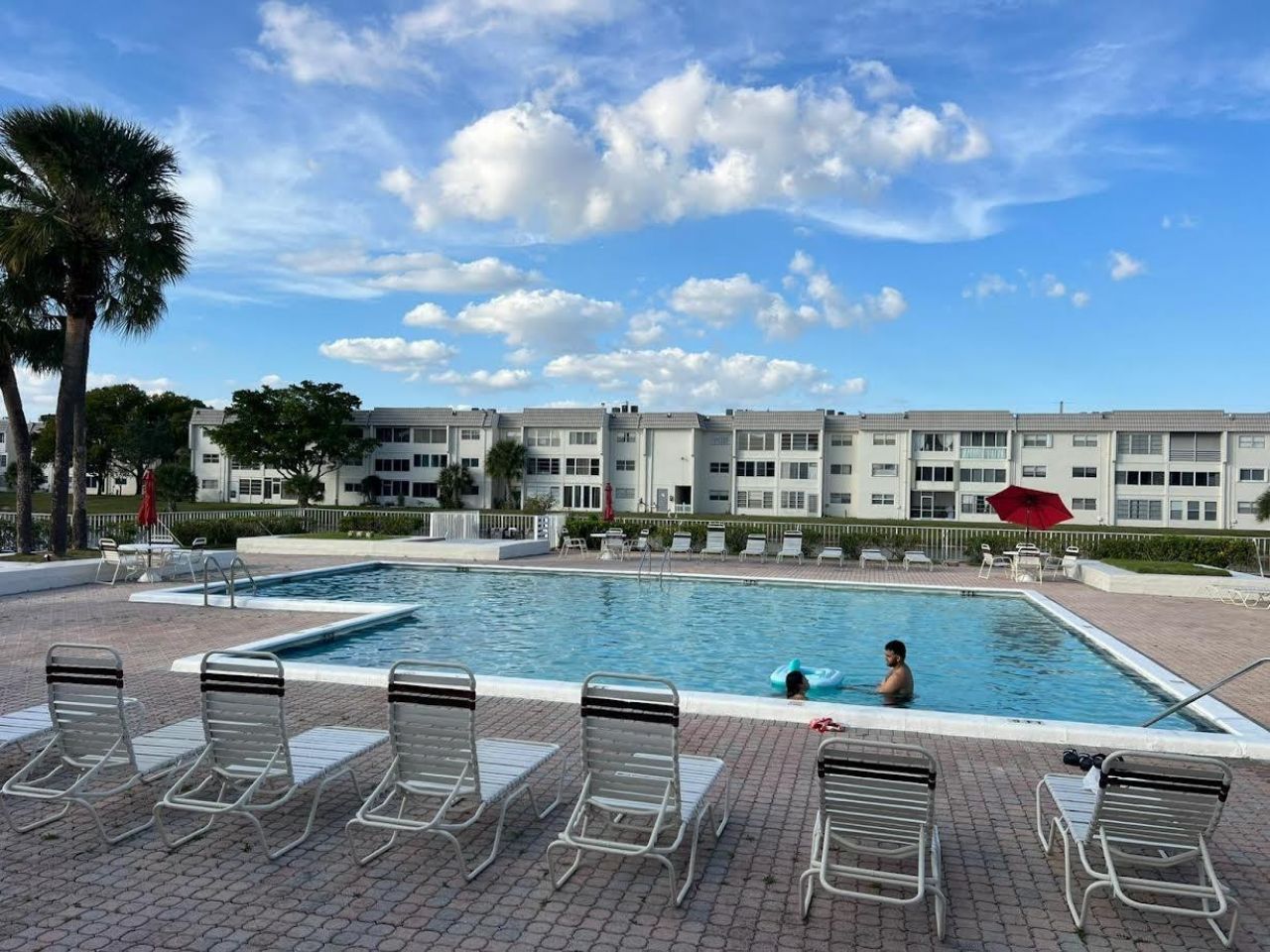 8200 Sunrise Lakes Boulevard, Unit 212, Sunrise, FL 33322 Photo