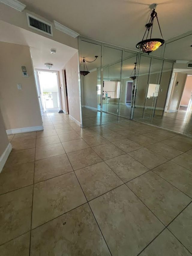 8200 Sunrise Lakes Boulevard, Unit 212, Sunrise, FL 33322 Photo