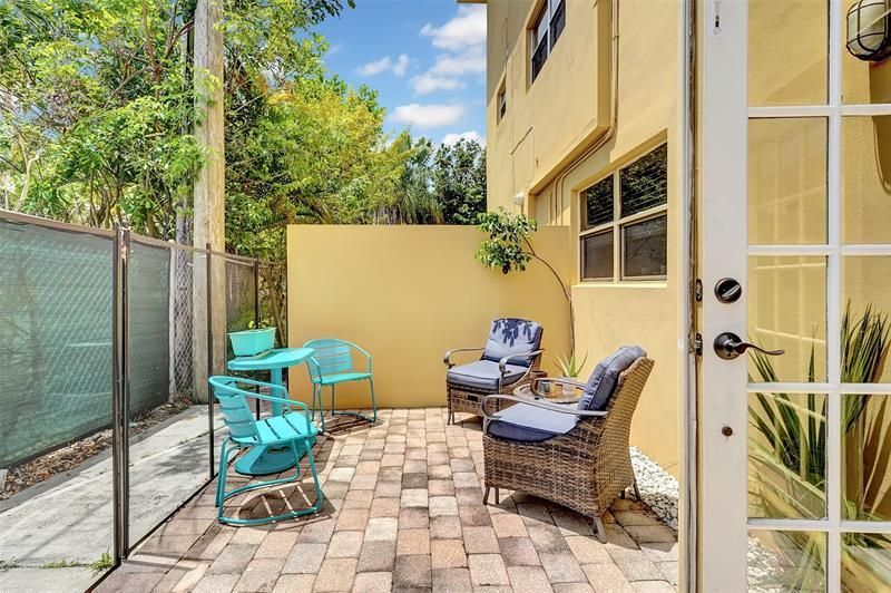 744 NE 14th Ave, Unit 4, Fort Lauderdale, FL 33304 Photo