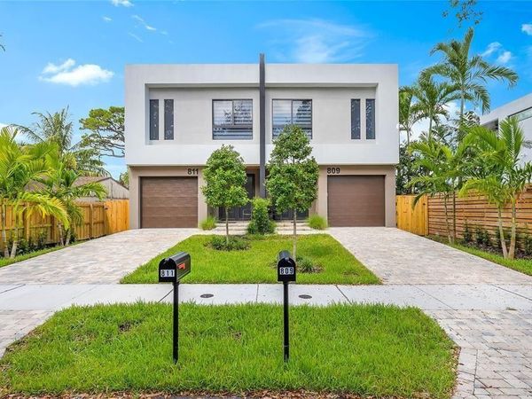 811 SW 10th Terrace, Fort Lauderdale, FL 33315