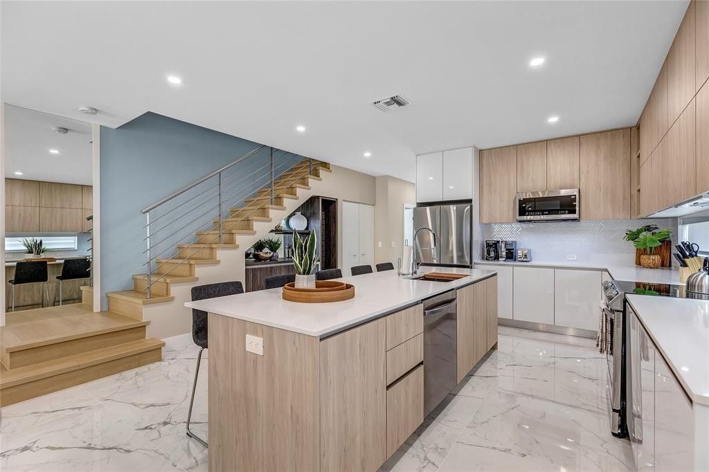 811 SW 10th Terrace, Fort Lauderdale, FL 33315 Photo