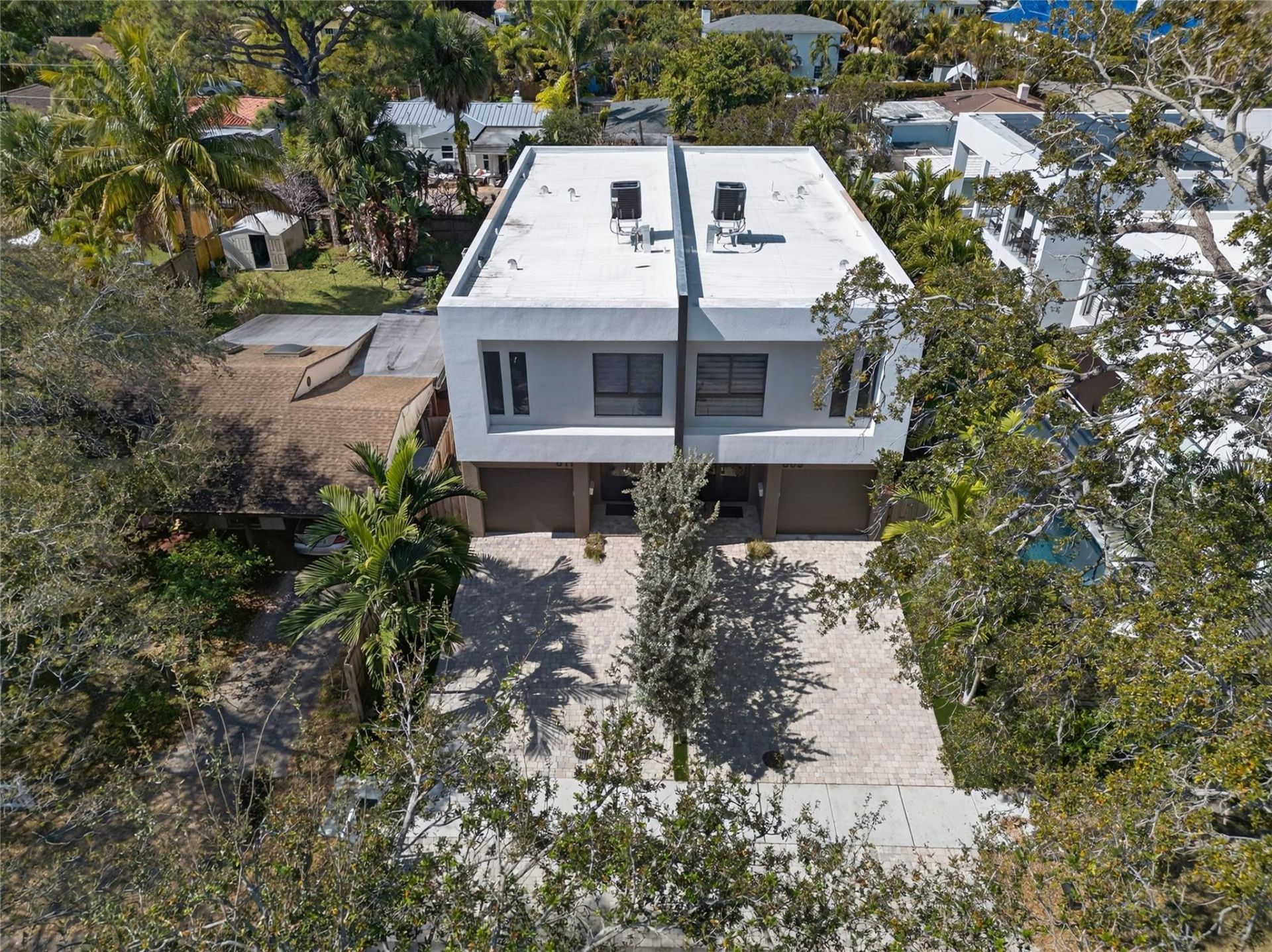 811 SW 10th Terrace, Fort Lauderdale, FL 33315 Photo