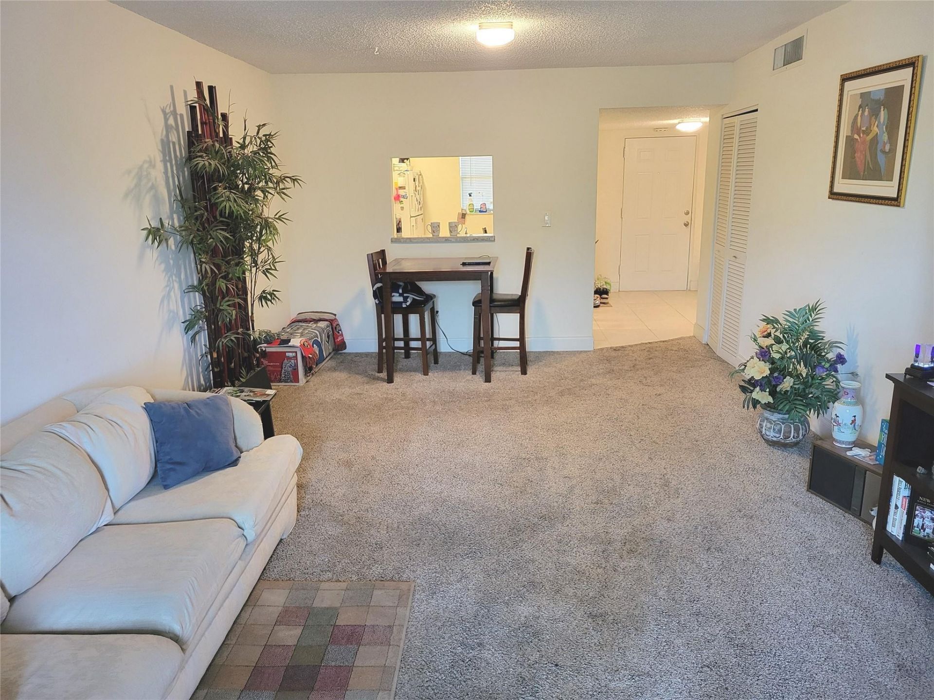 2800 Somerset, Unit 312, Lauderdale Lakes, FL 33311 Photo