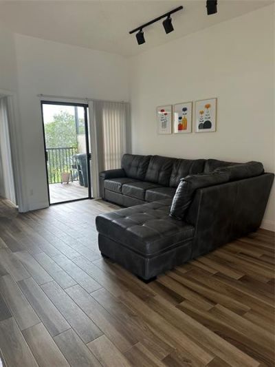 8142 NW 17th Mnr, Unit VA2R, Plantation, FL 33322 Photo