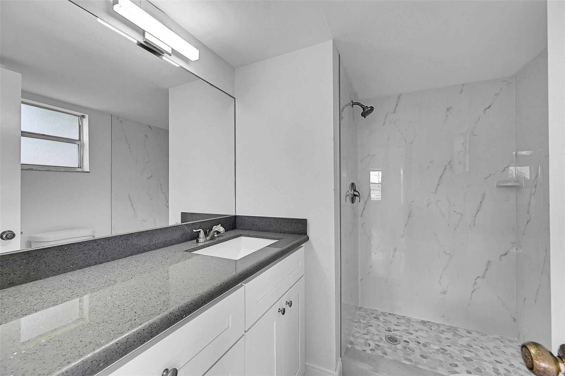 9761 Sunrise Lakes Boulevard, Unit 301, Sunrise, FL 33322 Photo