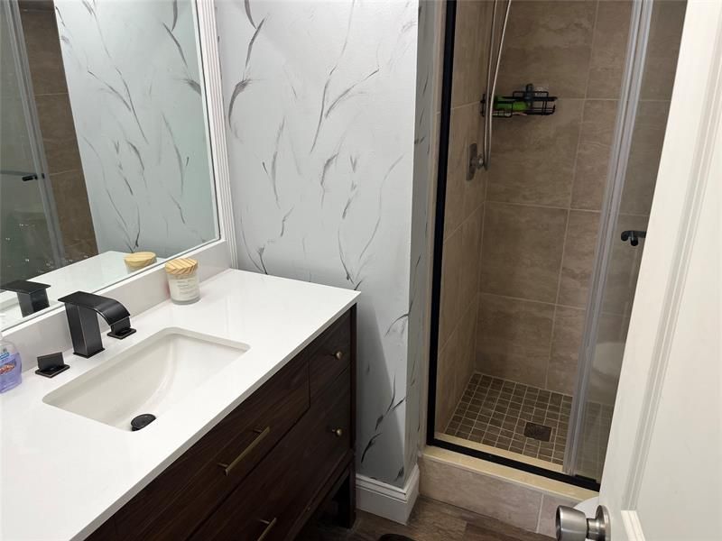 9601 Sunrise Lakes Boulevard, Unit 309, Sunrise, FL 33322 Photo