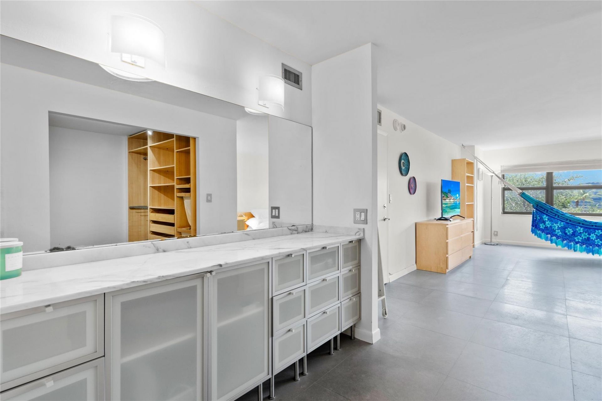 4900 N Ocean Boulevard, Unit 416, Lauderdale by the Sea, FL 33308 Photo