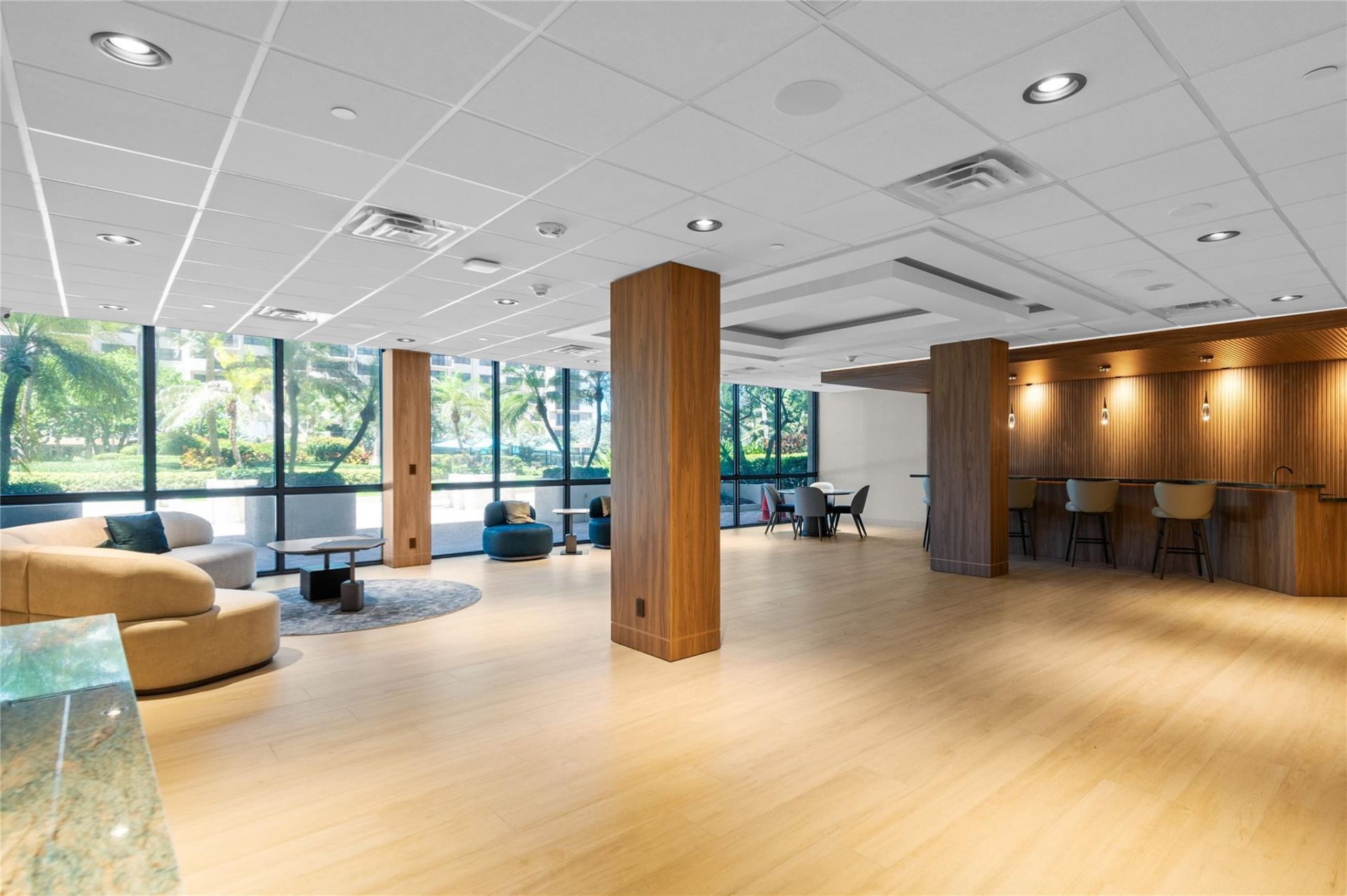 4900 N Ocean Boulevard, Unit 416, Lauderdale by the Sea, FL 33308 Photo