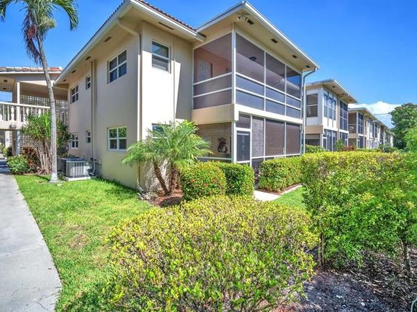 2131 NE 42nd Ct, Unit 104e, Lighthouse Point, FL 33064