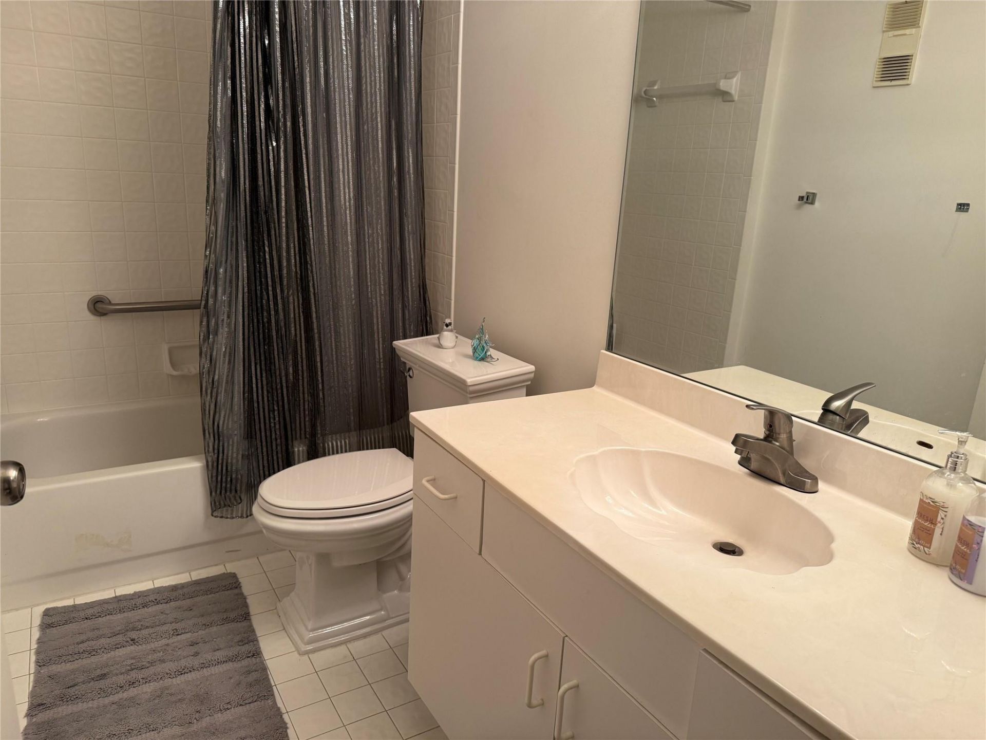 5914 Regal Glen Drive, Unit 205, Boynton Beach, FL 33437 Photo