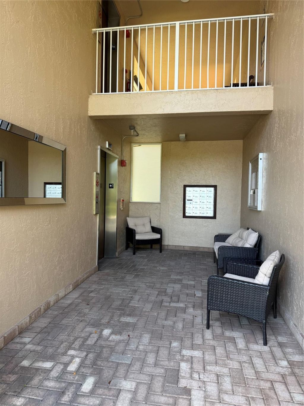 5914 Regal Glen Drive, Unit 205, Boynton Beach, FL 33437 Photo