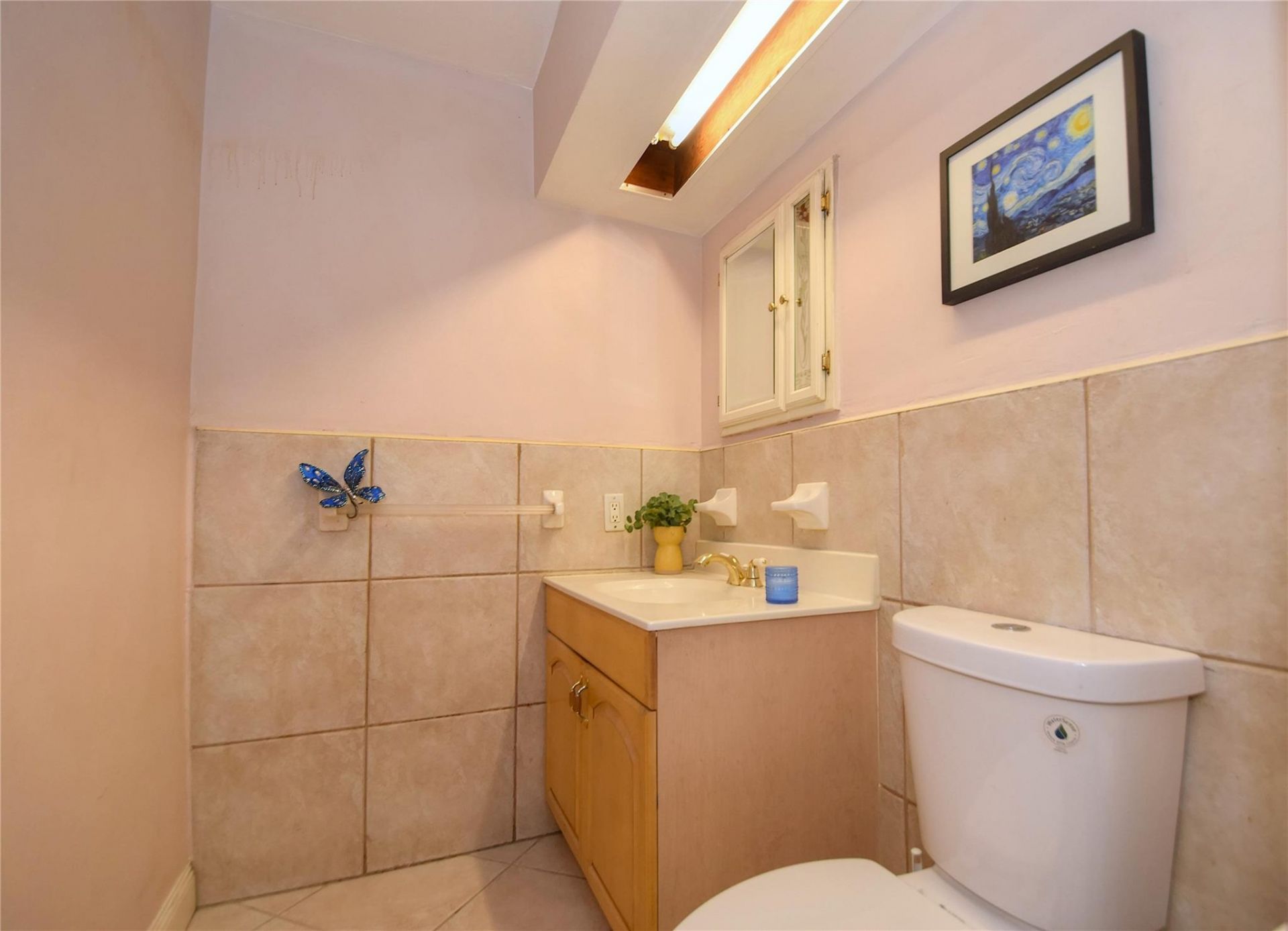 2175 NE 56th Street, Unit 208, Fort Lauderdale, FL 33308 Photo