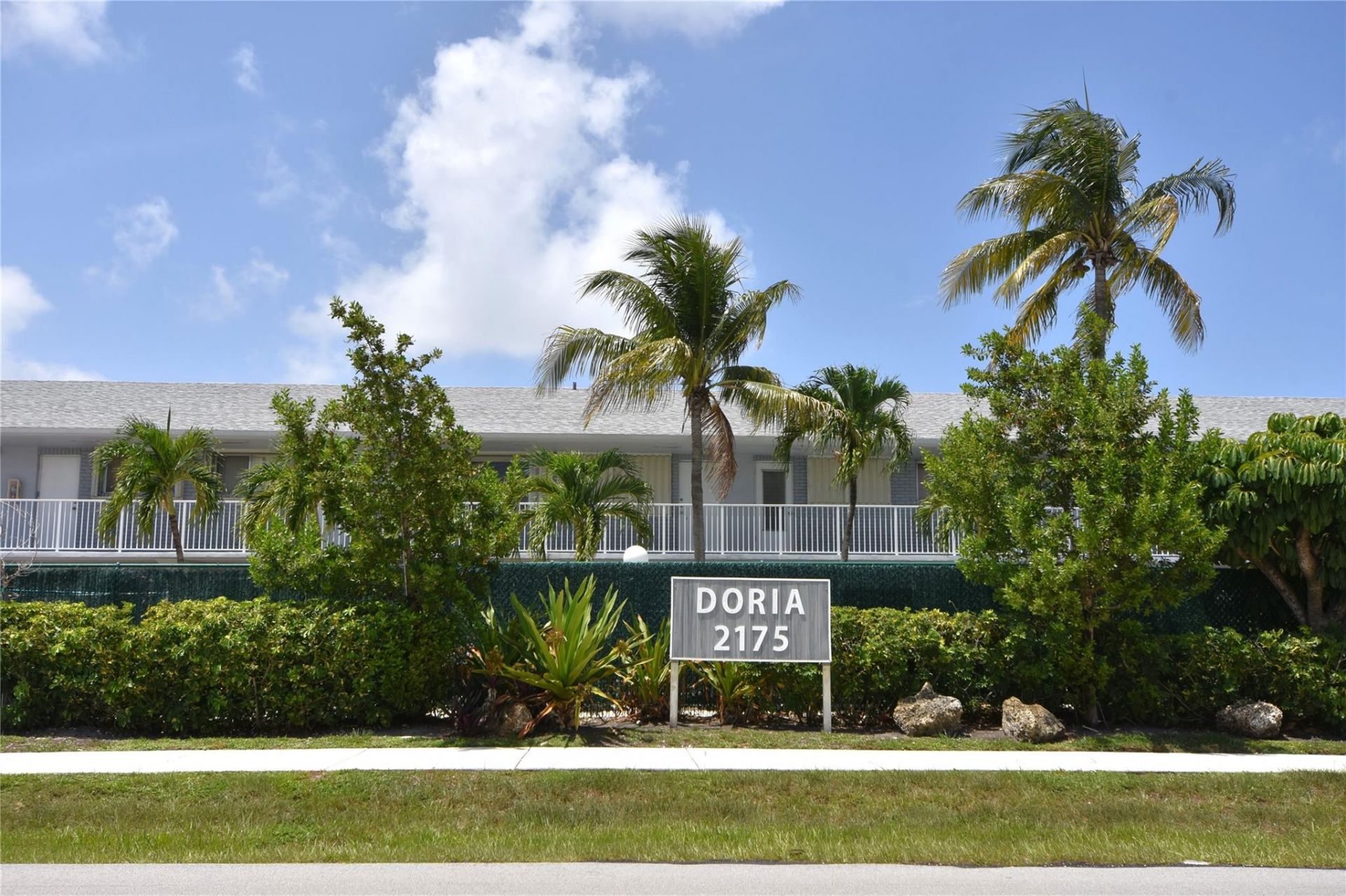 2175 NE 56th Street, Unit 208, Fort Lauderdale, FL 33308 Photo