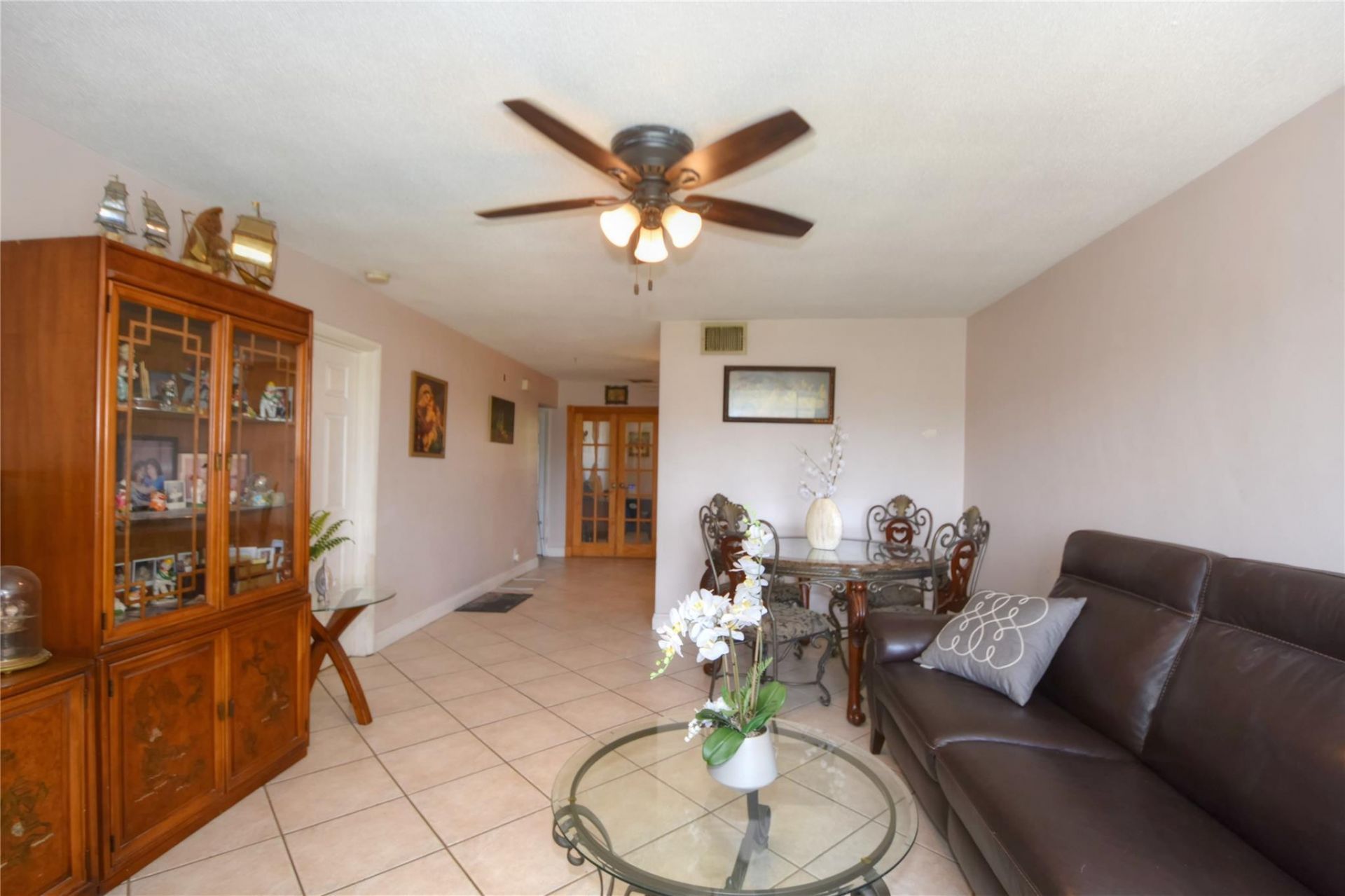 2175 NE 56th Street, Unit 208, Fort Lauderdale, FL 33308 Photo