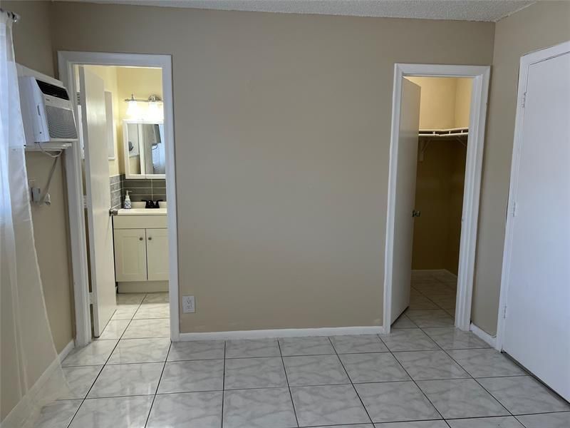 5168 NE 6th Avenue, Unit 426, Fort Lauderdale, FL 33334 Photo