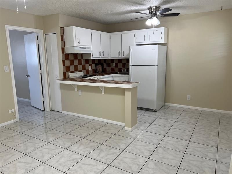 5168 NE 6th Avenue, Unit 426, Fort Lauderdale, FL 33334 Photo