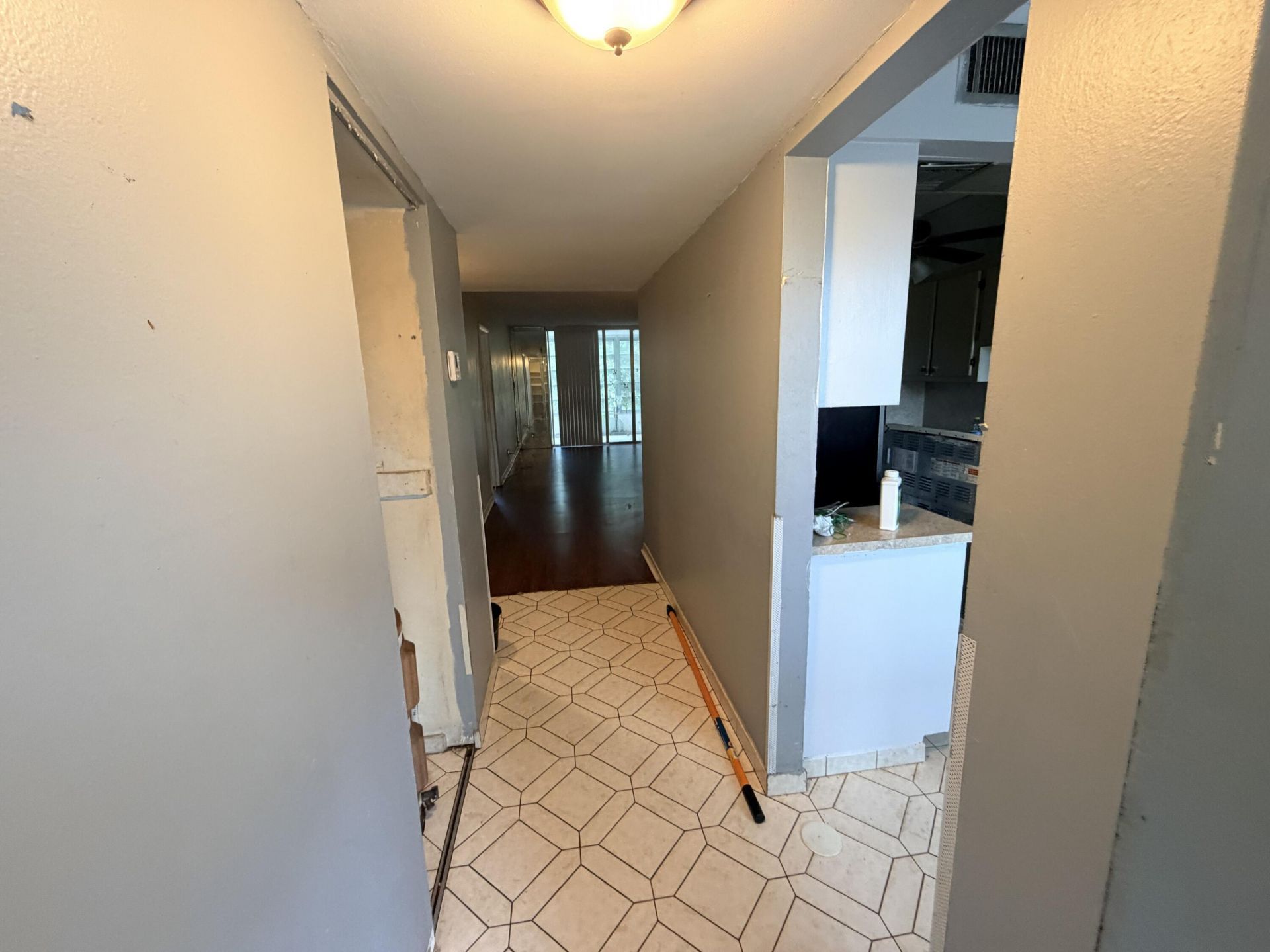3070 NW 48th Terrace, Unit 307, Lauderdale Lakes, FL 33313 Photo