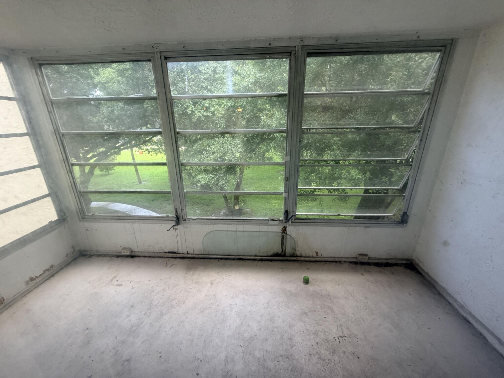 3070 NW 48th Terrace, Unit 307, Lauderdale Lakes, FL 33313 Photo