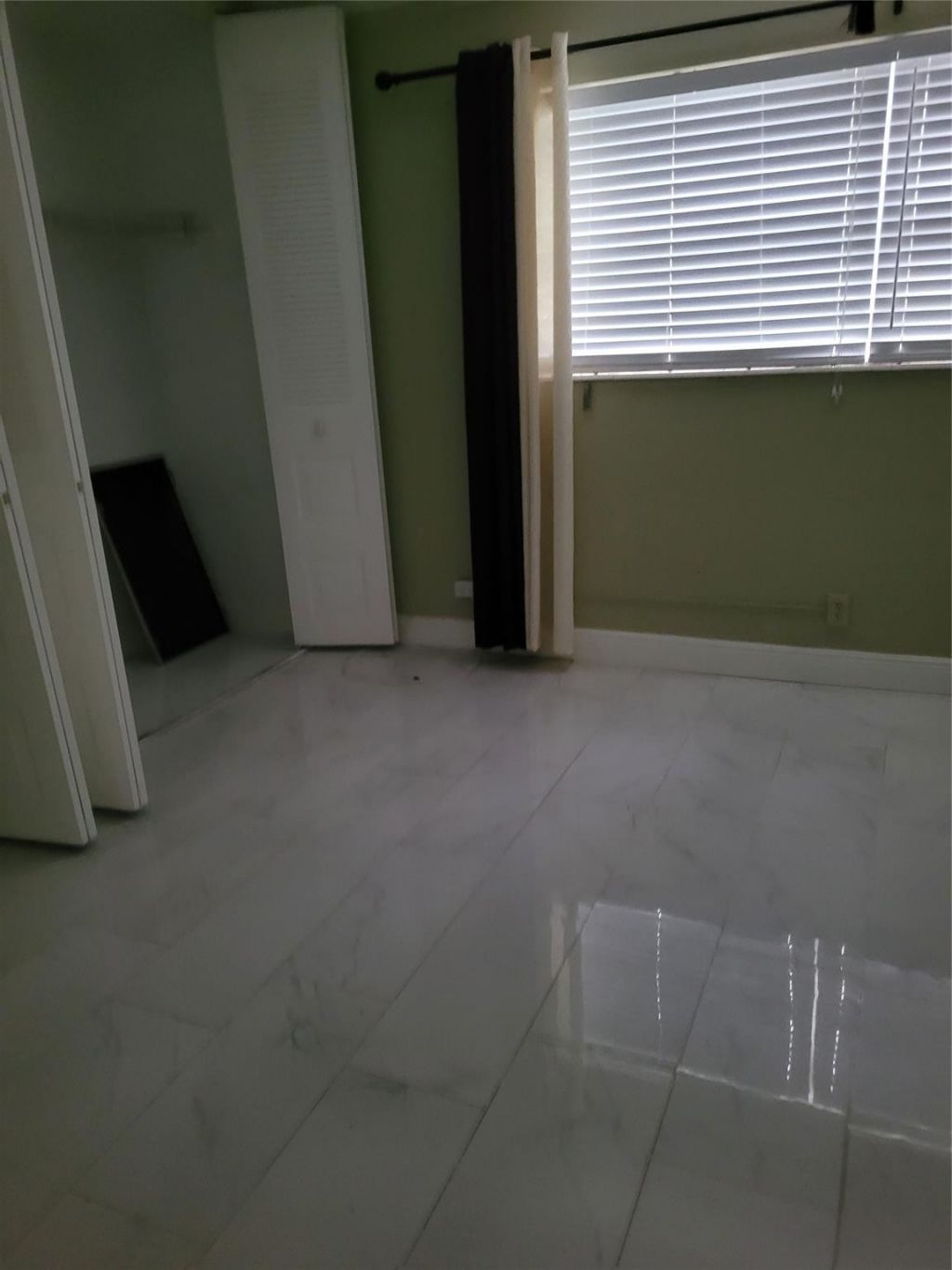 4805 NW 35th Street, Unit L-416, Lauderdale Lakes, FL 33319 Photo