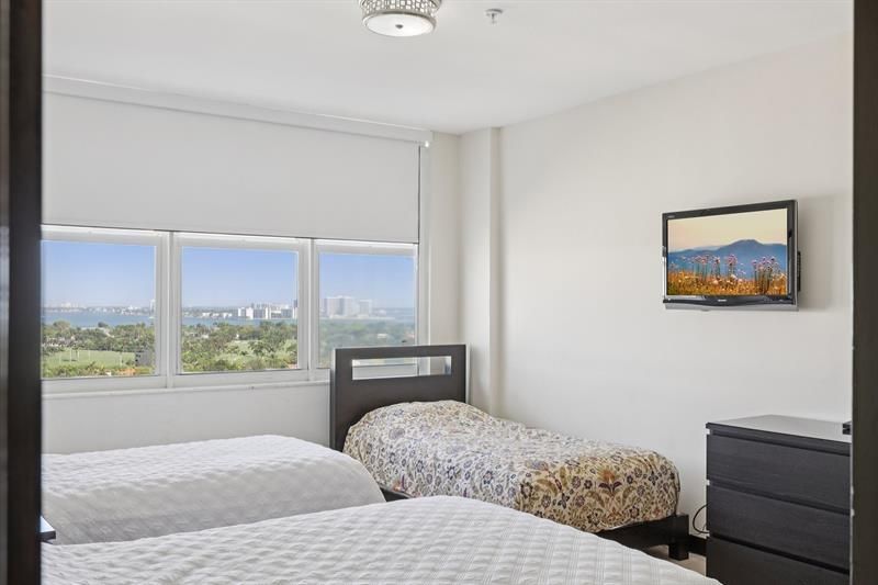 5601 Collins Avenue, Unit 1716, Miami Beach, FL 33140 Photo