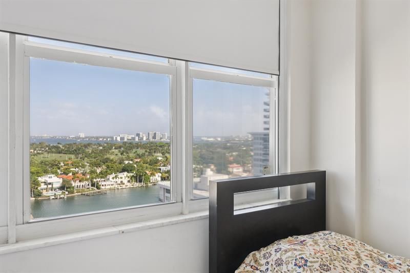 5601 Collins Avenue, Unit 1716, Miami Beach, FL 33140 Photo
