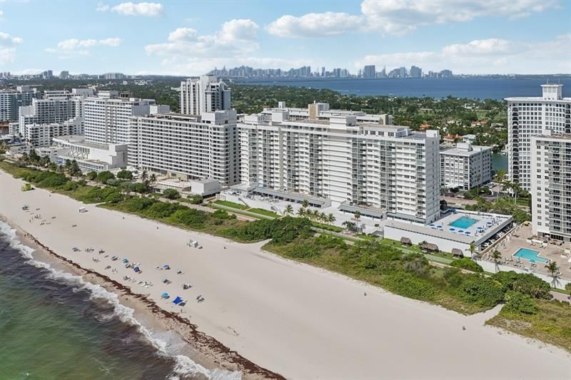 5601 Collins Avenue, Unit 1716, Miami Beach, FL 33140 Photo