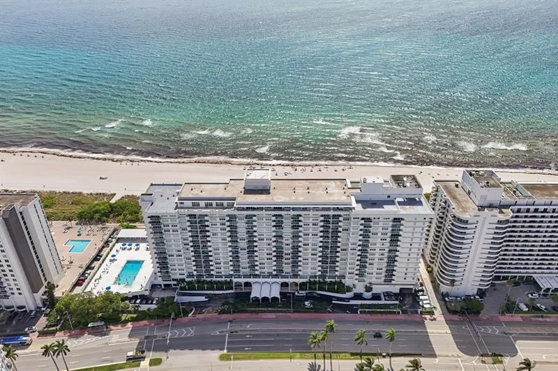 5601 Collins Avenue, Unit 1716, Miami Beach, FL 33140 Photo