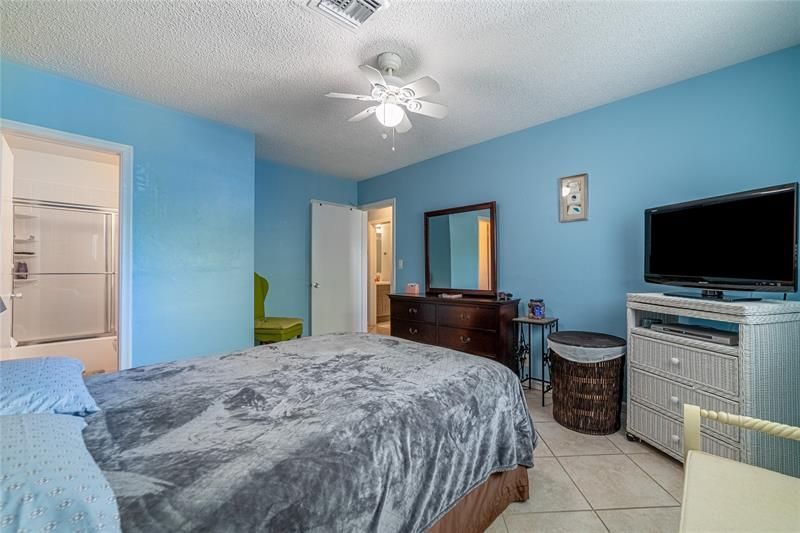 2100 NE 38th Street, Unit 216, Lighthouse Point, FL 33064 Photo