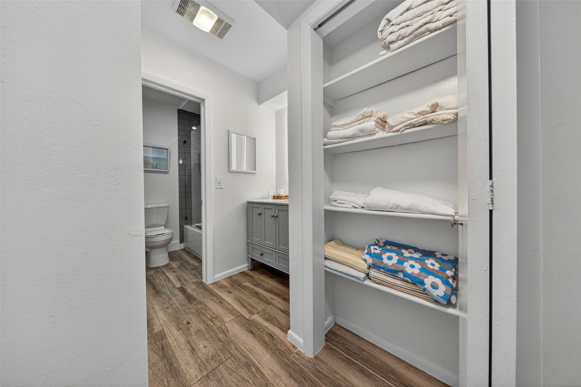 2708 NE 14th Street Causeway, Unit 2, Pompano Beach, FL 33062 Photo