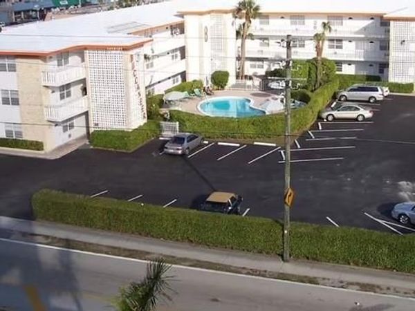 120 NE 20th Avenue, Unit 30, Deerfield Beach, FL 33441