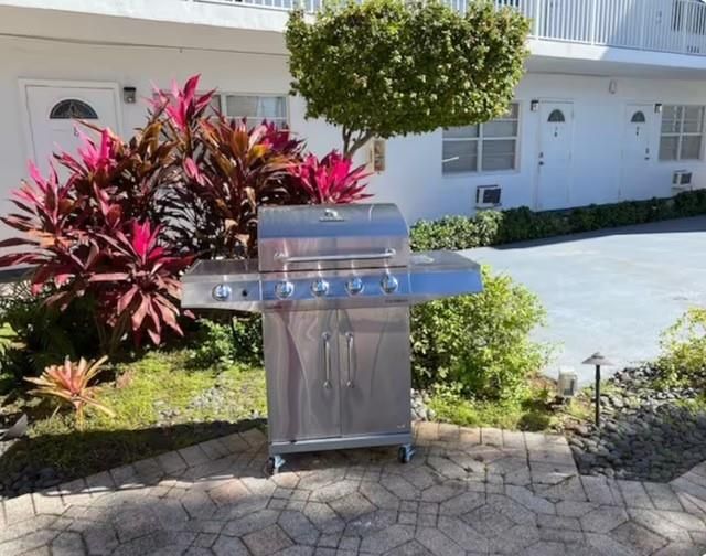 120 NE 20th Avenue, Unit 30, Deerfield Beach, FL 33441 Photo