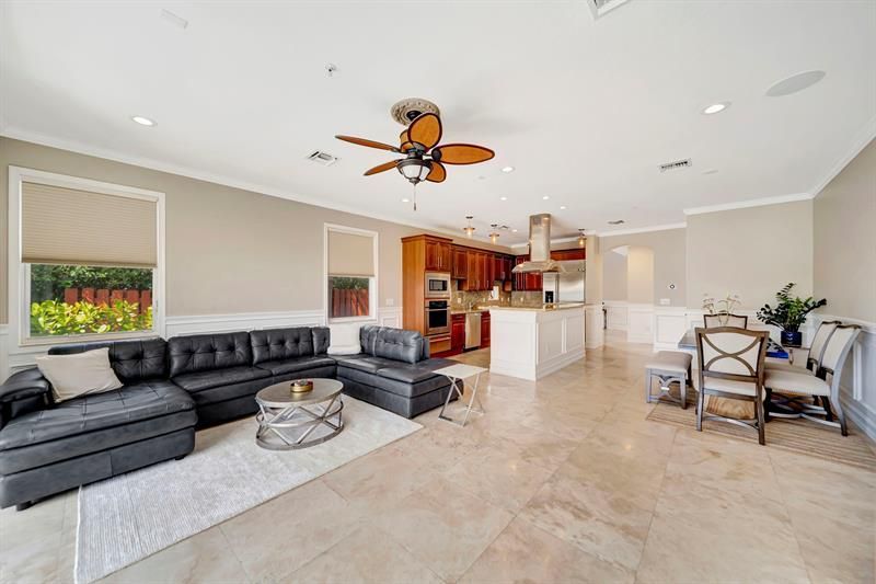 1368 Bayview Drive, Fort Lauderdale, FL 33304 Photo