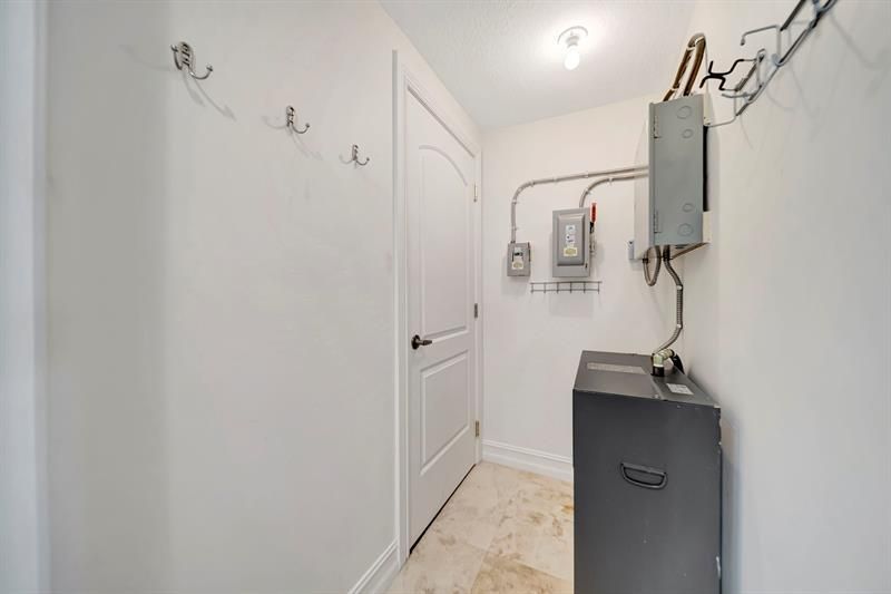 1368 Bayview Drive, Fort Lauderdale, FL 33304 Photo