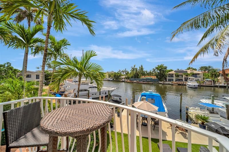 1368 Bayview Drive, Fort Lauderdale, FL 33304 Photo