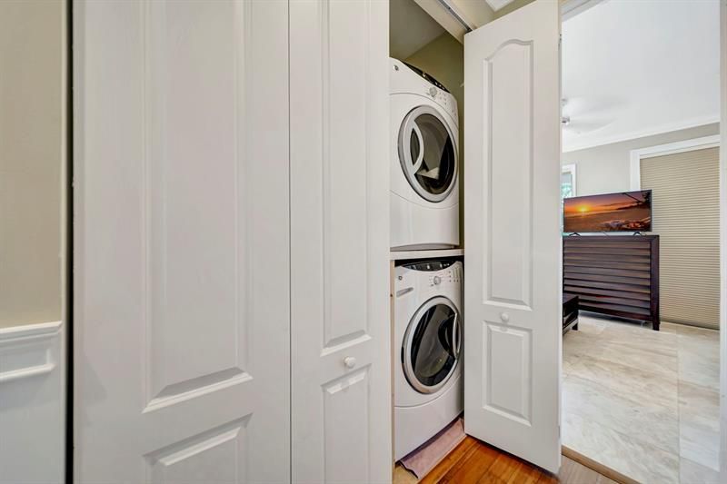 1368 Bayview Drive, Fort Lauderdale, FL 33304 Photo