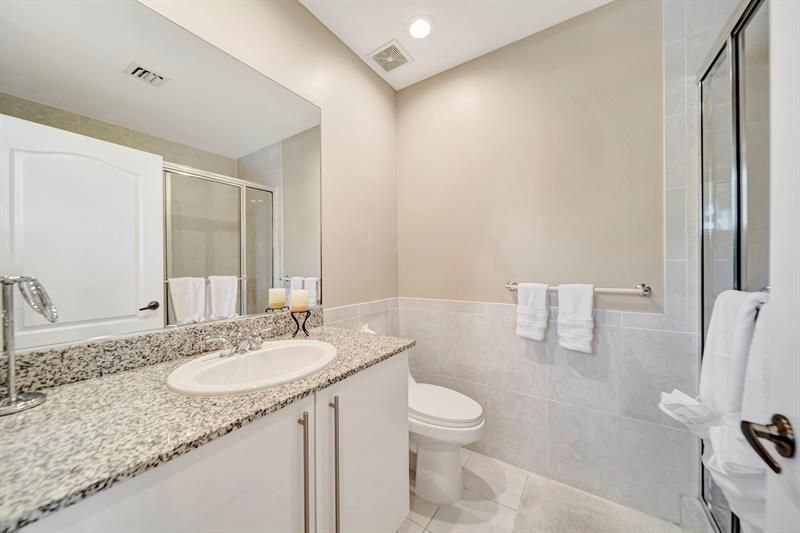 1368 Bayview Drive, Fort Lauderdale, FL 33304 Photo