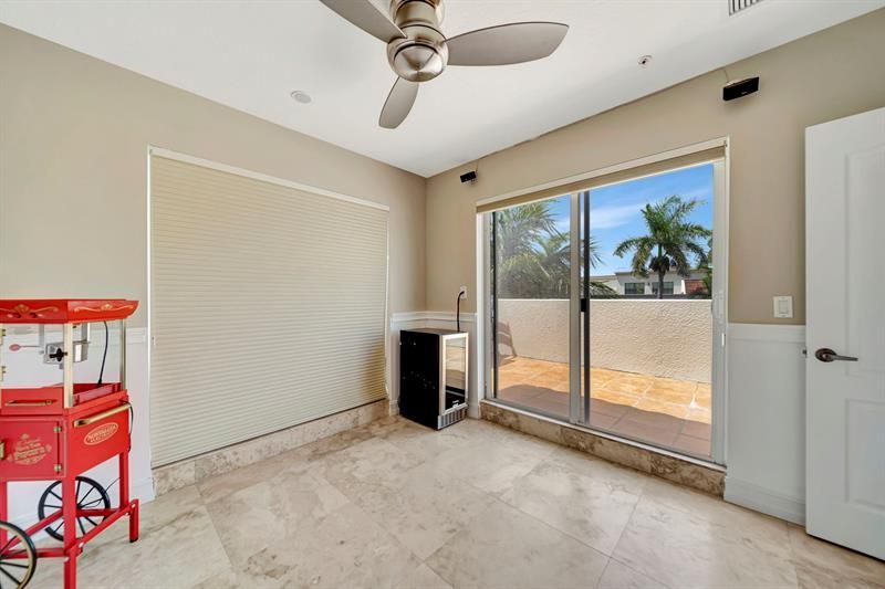 1368 Bayview Drive, Fort Lauderdale, FL 33304 Photo