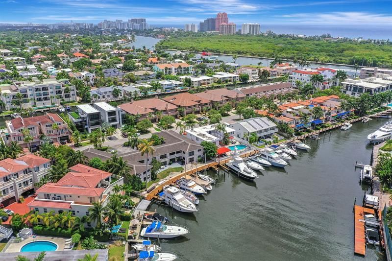 1368 Bayview Drive, Fort Lauderdale, FL 33304 Photo