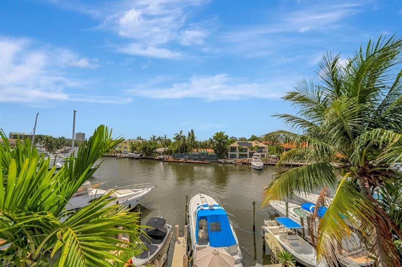 1368 Bayview Drive, Fort Lauderdale, FL 33304 Photo