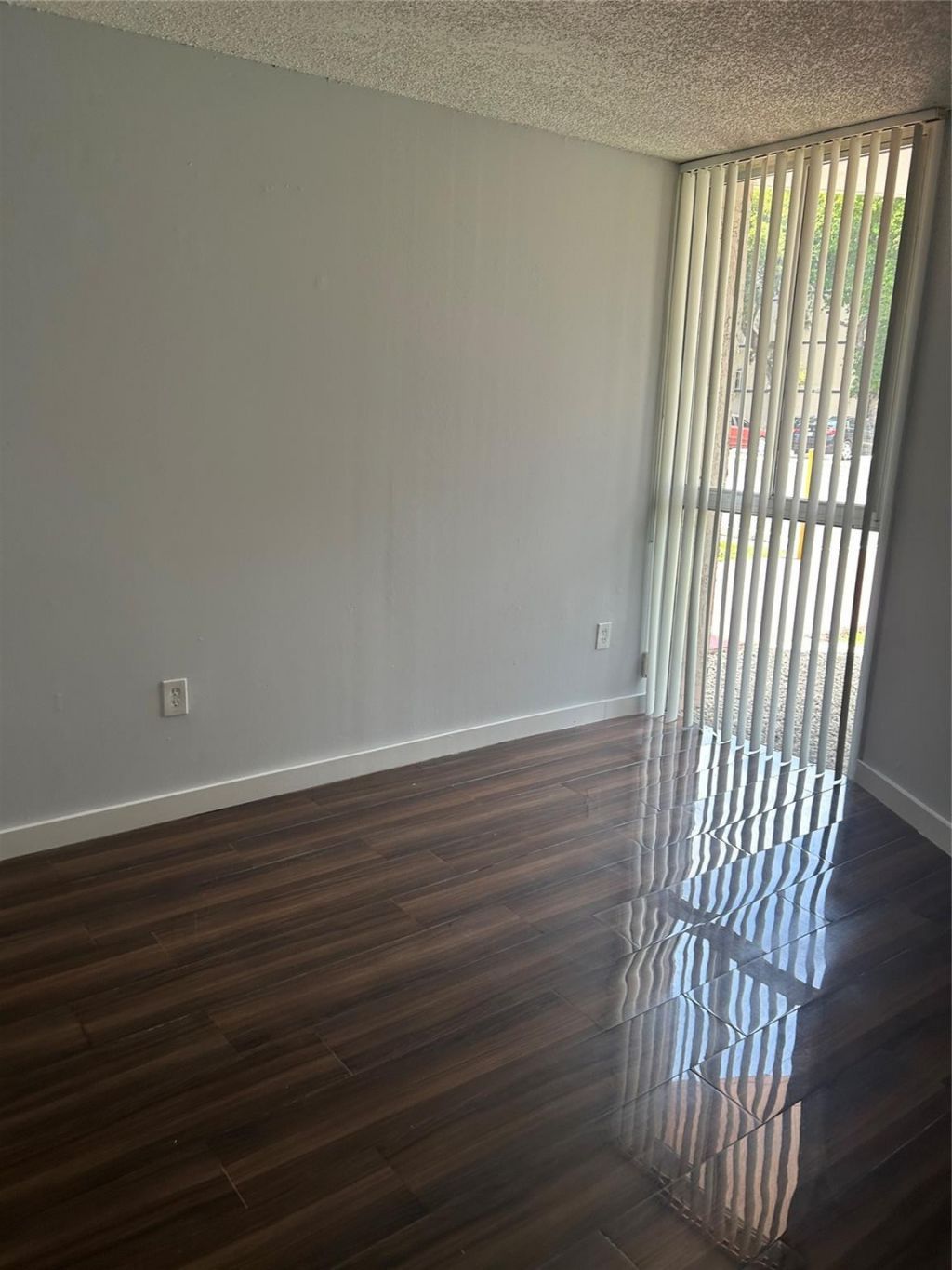 7035 NW 186th Street, Unit D-111, Hialeah, FL 33015 Photo