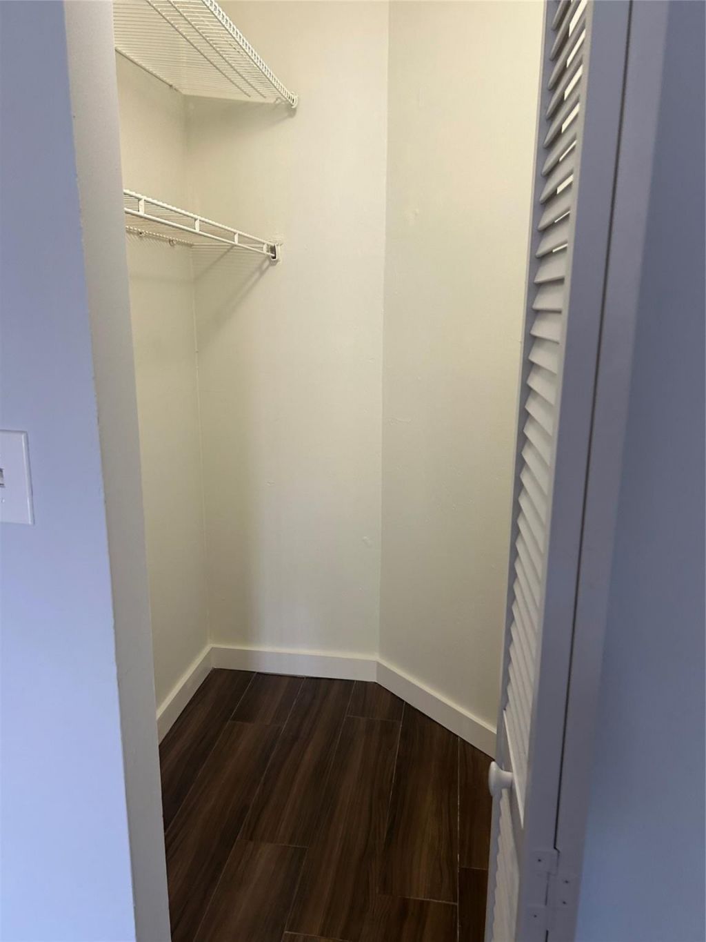 7035 NW 186th Street, Unit D-111, Hialeah, FL 33015 Photo