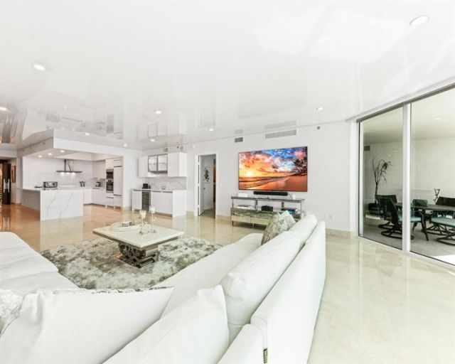 101 S Fort Lauderdale Beach Boulevard, Unit 1104, Fort Lauderdale, FL 33316 Photo