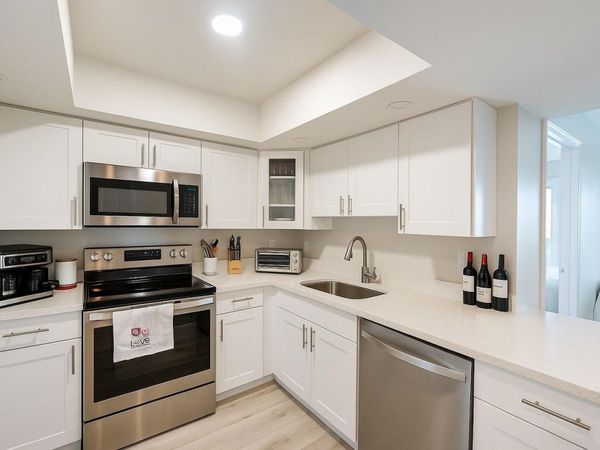 4013 N Ocean Drive, Unit 301, Fort Lauderdale, FL 33308