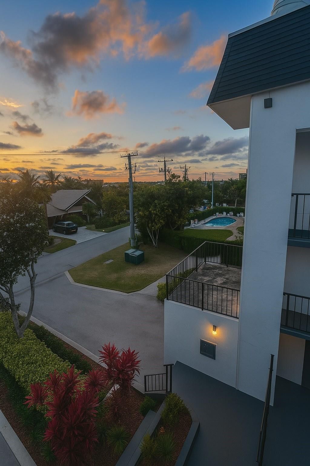 4013 N Ocean Drive, Unit 301, Fort Lauderdale, FL 33308 Photo